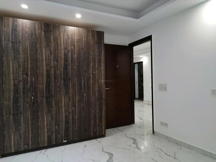 4 BHK 1800 Sqft Flat for sale at Freedom Fighters Enclave, New Delhi Property ID 12809331