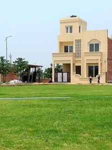 Gallery Cover Image of 1090 Sq.ft 3 BHK Independent House for buy in Chinhat Tiraha for 4260000