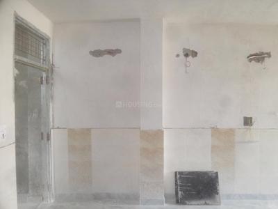 Gallery Cover Image of 450 Sq.ft 1 BHK Apartment for buy in Dwarka Mor for 1700000