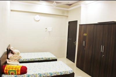 Bedroom Image of Beehive Student Hostel For Girls in Juhu