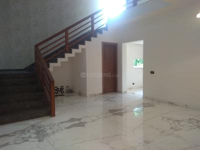 Gallery Cover Image of 9900 Sq.ft 5 BHK Independent House for buy in DLF Phase 1 for 130000000
