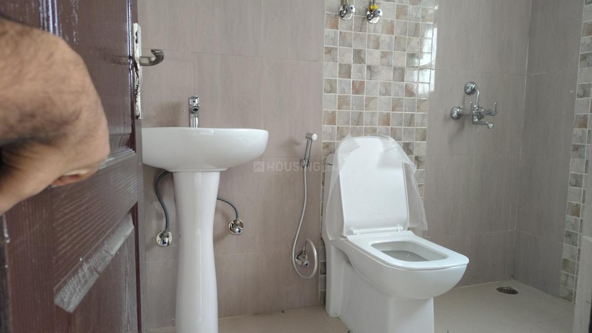 Aims Golf Avenue - Image 8