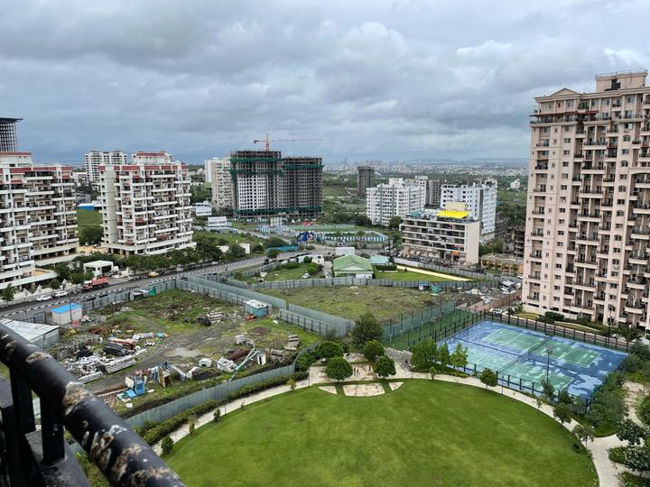 4000 Sqft 4 BHK Apartment for sale in K Raheja Vistas Premiere Maxima
