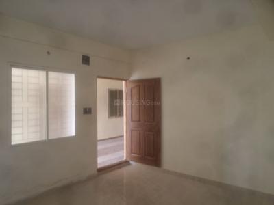 Gallery Cover Image of 1050 Sq.ft 2 BHK Apartment for buy in Vinayaka Nagar for 2250000