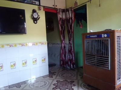 Gallery Cover Image of 350 Sq.ft 1 BHK Independent House for buy in Kalyan West for 2500000