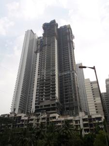 Gallery Cover Image of 1937 Sq.ft 3 BHK Apartment for buy in Malad East for 36000000