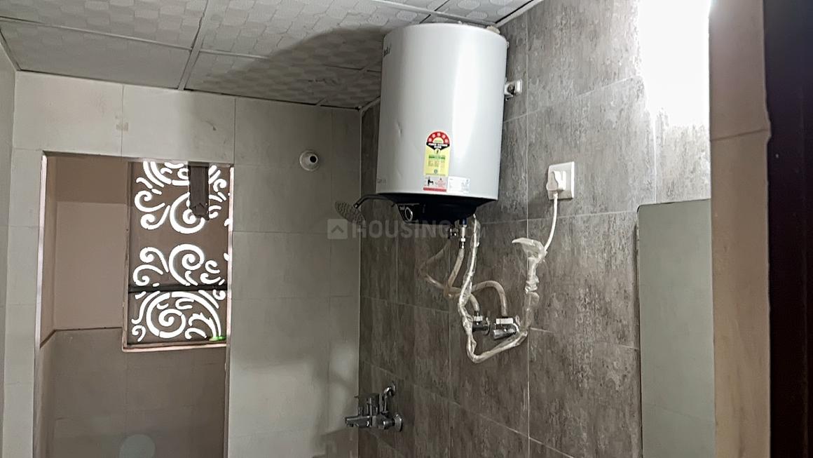 Capital Athena - Image 16