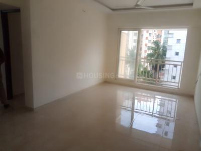 Gallery Cover Image of 800 Sq.ft 2 BHK Apartment for rent in Crescent Imperia, Santacruz East for 50000