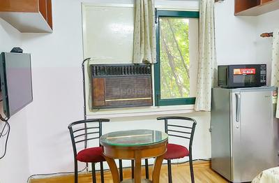 Gallery Cover Image of 200 Sq.ft 1 BHK Independent House for rent in Greater Kailash for 25000