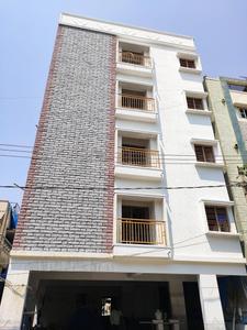 Gallery Cover Image of 6000 Sq.ft 9 BHK Independent House for buy in Kumaraswamy Layout for 27000000
