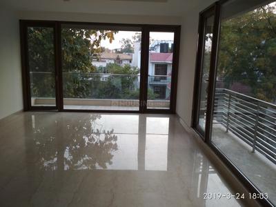 Gallery Cover Image of 2250 Sq.ft 4 BHK Independent Floor for buy in Defence Colony for 90000000