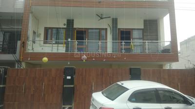 Gallery Cover Image of 1800 Sq.ft 3 BHK Independent Floor for buy in Sector 15A for 12500000