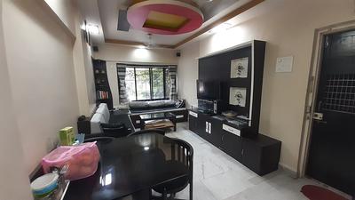 Gallery Cover Image of 900 Sq.ft 2 BHK Apartment for buy in Borivali West for 16500000