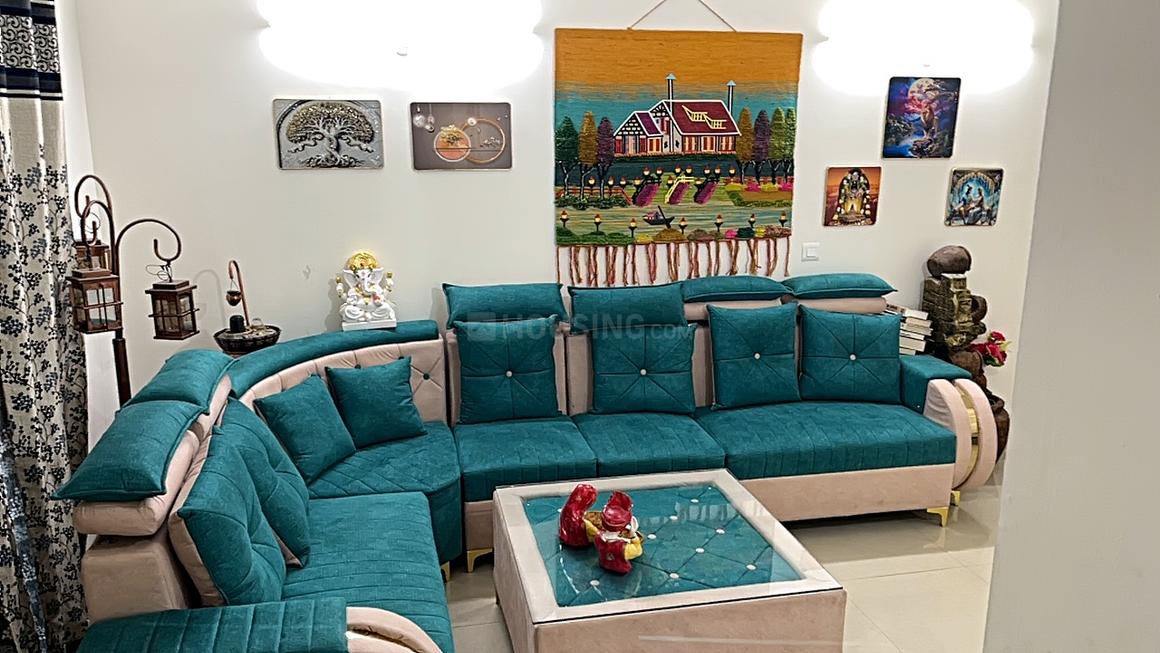 Capital Athena - Image 13