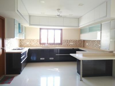 Gallery Cover Image of 6500 Sq.ft 5 BHK Independent Floor for rent in Neelankarai for 250000