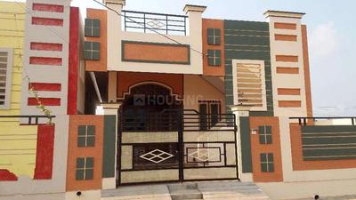 Gallery Cover Image of 1200 Sq.ft 2 BHK Independent House for buy in Kelambakkam for 3850000
