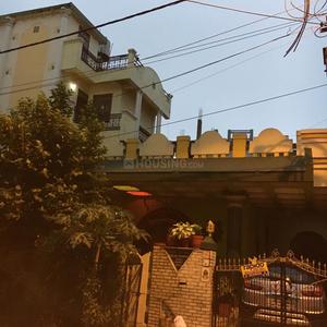 Gallery Cover Image of 4000 Sq.ft 7 BHK Independent House for buy in JP Nagar for 16000000
