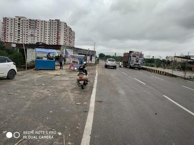 Gallery Cover Image of Sq.ft Residential Plot for buy in Golf City for 2200000