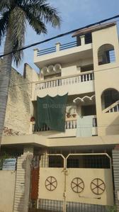 Gallery Cover Image of 5500 Sq.ft 10 BHK Independent House for buy in Allahpur for 24000000