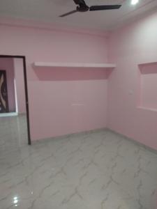 Gallery Cover Image of 450 Sq.ft 1 BHK Apartment for rent in Sector 9 for 6500