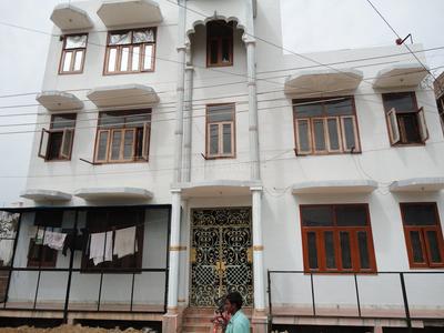 Gallery Cover Image of 495 Sq.ft 1 BHK Apartment for buy in Chaitanya Vihar for 1499000