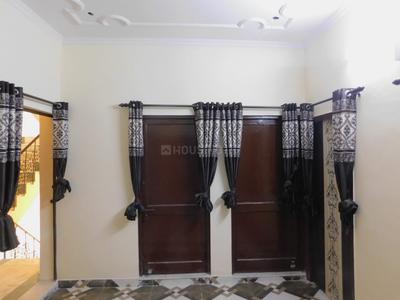 Gallery Cover Image of 1550 Sq.ft 4 BHK Independent Floor for rent in PI Greater Noida for 24000