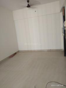 Gallery Cover Image of 700 Sq.ft 2 BHK Apartment for buy in Thane West for 10200000