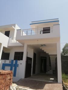 Gallery Cover Image of 1100 Sq.ft 2 BHK Independent House for buy in Golf City for 5000000