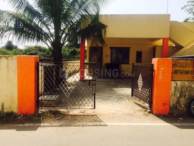 Gallery Cover Image of 1200 Sq.ft 2 BHK Independent House for buy in Manapakkam for 13500000
