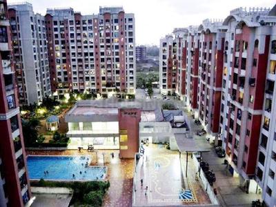 Gallery Cover Image of 1260 Sq.ft 3 BHK Apartment for buy in Malad West for 18000000
