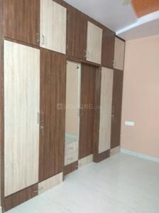 Gallery Cover Image of 1000 Sq.ft 2 BHK Apartment for buy in Mansarovar for 2600000