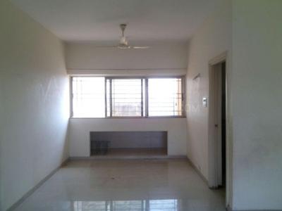 Gallery Cover Image of 860 Sq.ft 2 BHK Apartment for buy in Kandivali East for 15500000