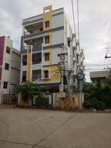 Gallery Cover Image of 1200 Sq.ft 3 BHK Apartment for buy in Gollapudi for 5400000