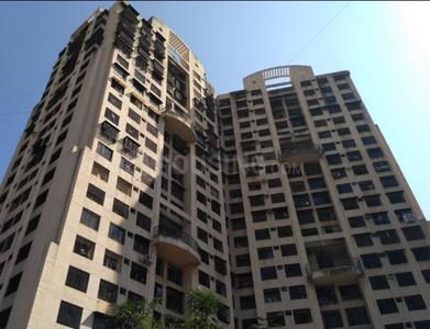 Gallery Cover Image of 1180 Sq.ft 3 BHK Apartment for buy in Malad East for 18500000