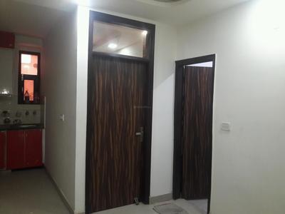 Gallery Cover Image of 450 Sq.ft 1 BHK Apartment for buy in Mahavir Enclave for 1400000