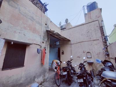 Gallery Cover Image of 855 Sq.ft 4 BHK Independent House for buy in Sector 37D for 2700000