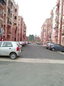 Gallery Cover Image of 520 Sq.ft 1 BHK Apartment for buy in RWA LIG Flats Sarita Vihar, Sarita Vihar for 3600000