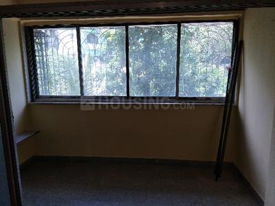Gallery Cover Image of 700 Sq.ft 2 BHK Apartment for buy in Kandivali West for 12500000
