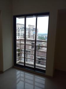 Gallery Cover Image of 1050 Sq.ft 2 BHK Apartment for buy in Thane West for 7100000