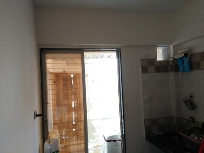 Gallery Cover Image of 950 Sq.ft 1.5 BHK Apartment for buy in Kharghar for 8900000