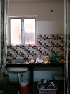 Gallery Cover Image of 800 Sq.ft 2 BHK Apartment for rent in Chitrakut Dham, Keshtopur for 11000