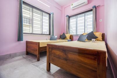 Bedroom Image of Oyo Life Kol1293 Mukundapur in Mukundapur