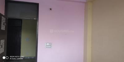 Gallery Cover Image of 450 Sq.ft 1 BHK Independent Floor for rent in Uttam Nagar for 6500
