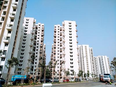 Gallery Cover Image of 1300 Sq.ft 3 BHK Apartment for buy in Dombivli East for 8000000