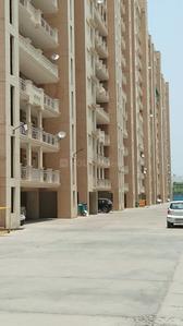 Gallery Cover Image of 2790 Sq.ft 4 BHK Apartment for buy in Kundli for 7199999