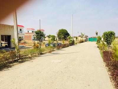 Gallery Cover Image of 615 Sq.ft 1 BHK Villa for buy in Noida Extension for 1995000