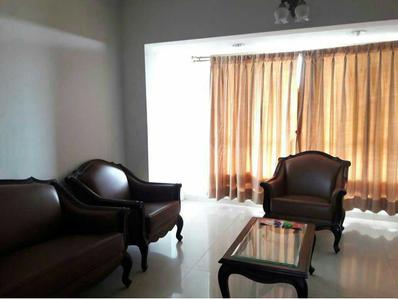 Gallery Cover Image of 1050 Sq.ft 2 BHK Independent Floor for buy in Kandivali West for 19500000