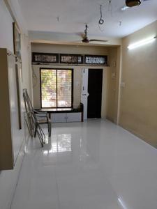 Gallery Cover Image of 500 Sq.ft 1 BHK Independent Floor for rent in Ghatkopar East for 24000