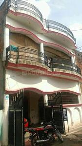 Gallery Cover Image of 3000 Sq.ft 9 BHK Independent House for buy in Triveni Nagar for 7200000