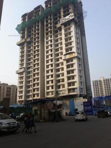Gallery Cover Image of 480 Sq.ft 1 BHK Apartment for buy in Malad West for 9900000